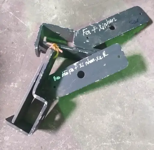 Bas đèn pha + xinhan xe R,BasPhaxinhan